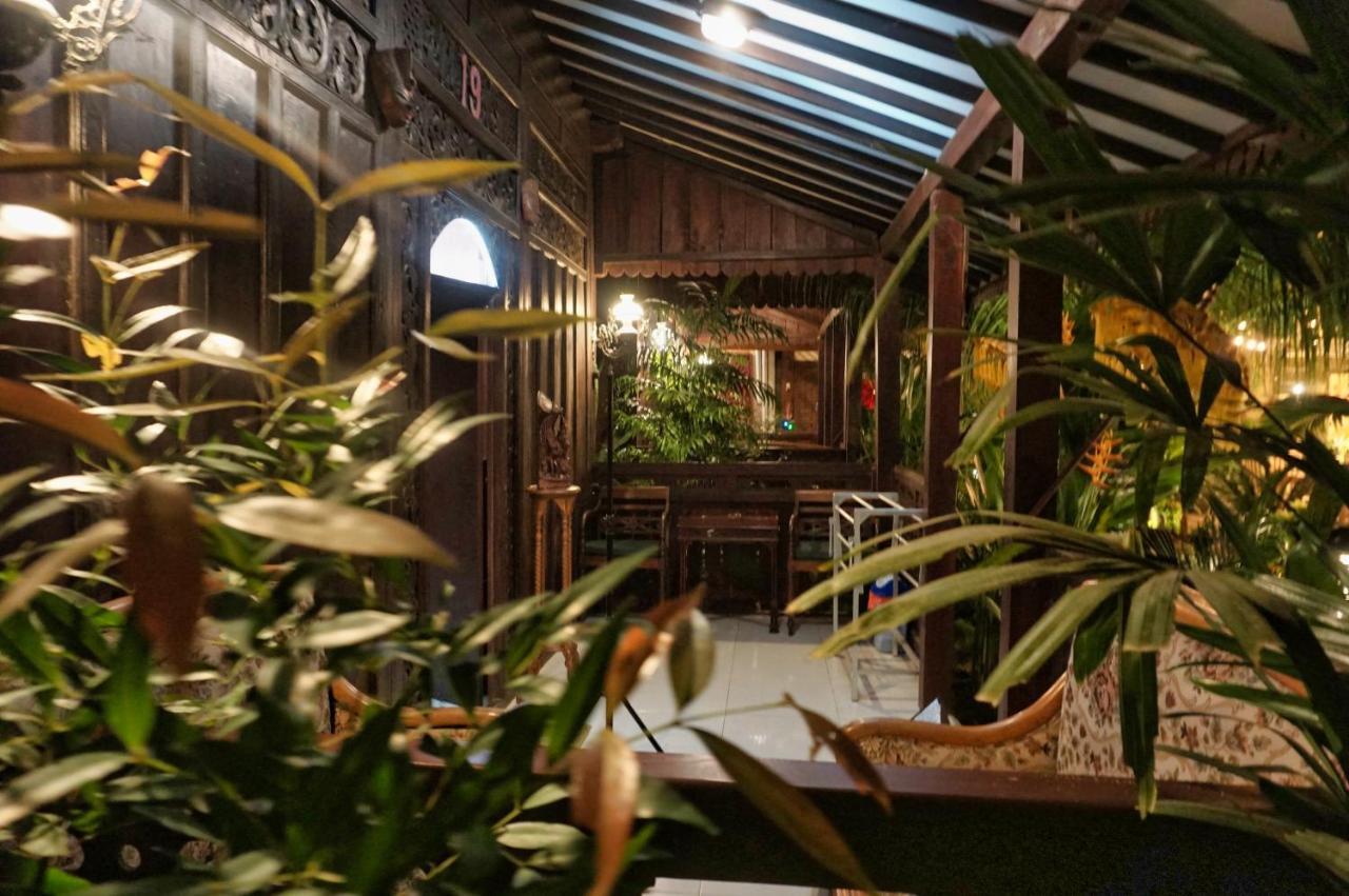 威斯玛度假屋 Pasanggaran 外观 照片